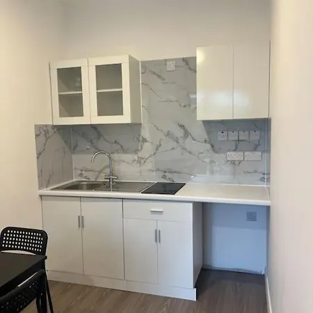 Deerpark Semi Sleeps 8 With Sofa Bed Кашел