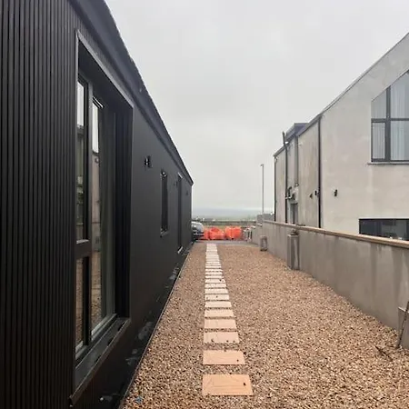 Deerpark Semi Sleeps 8 With Sofa Bed *