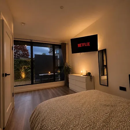 Deerpark Semi Sleeps 8 With Sofa Bed & Optional Extra Outdoor Sauna Διαμέρισμα Cashel (Tipperary)