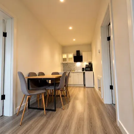 Deerpark Semi Sleeps 8 With Sofa Bed & Optional Extra Outdoor Sauna 公寓 *