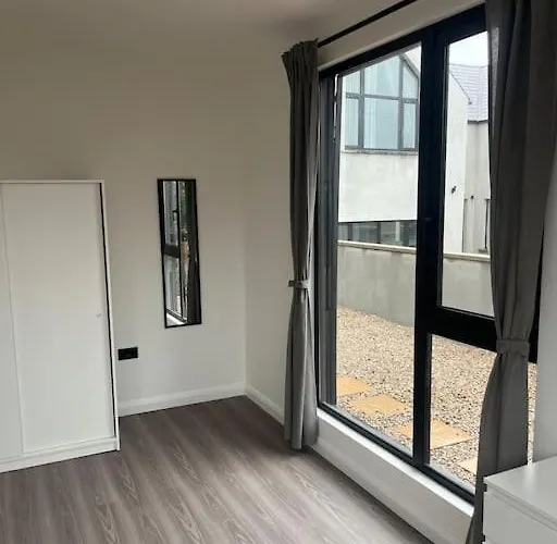 Deerpark Semi Sleeps 8 With Sofa Bed Cashel (Tipperary)