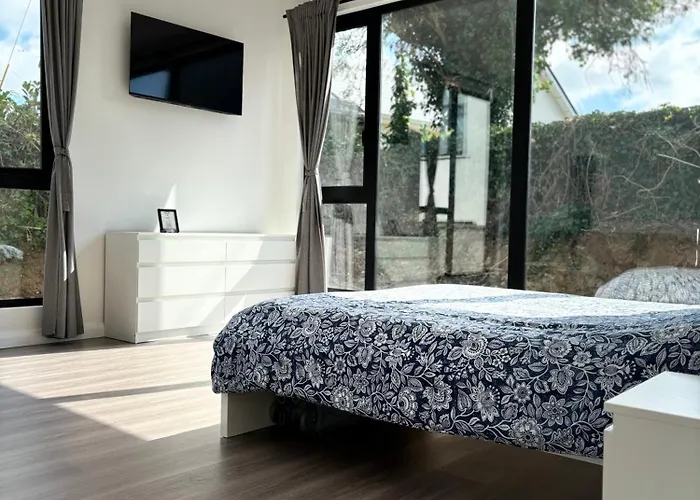 Deerpark Semi Sleeps 8 With Sofa Bed